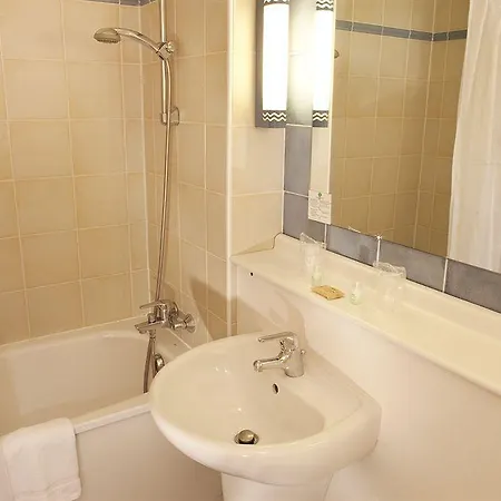 Kyriad Direct Le Havre Est - 2* Gonfreville-l'Orcher